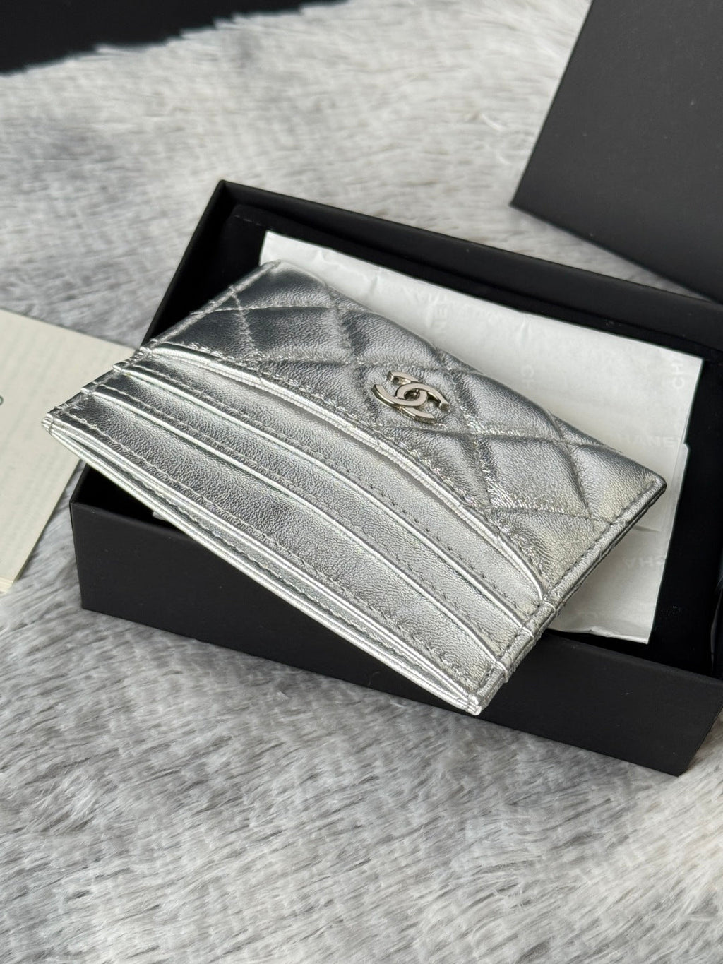 CHANEL 25S CARD HOLDER 11 IN SILVER LAMBSKIN GOLD HARDWARE