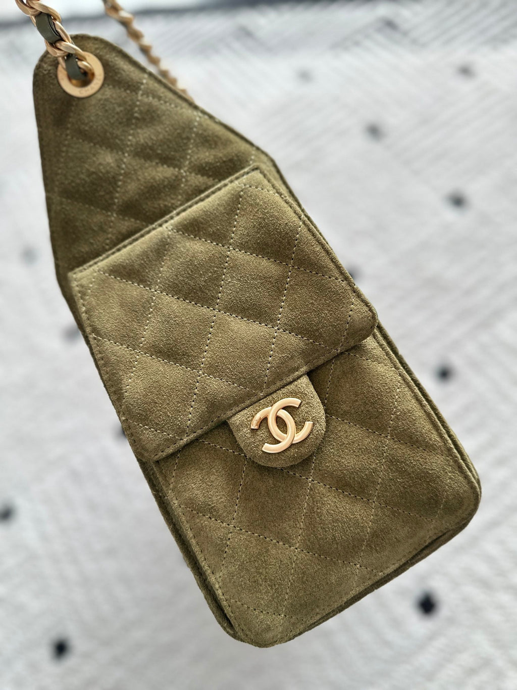 CHANEL 25S HOBO BAG 30 IN MOSS GREEN SUEDE WITH GOLD HARDWARE