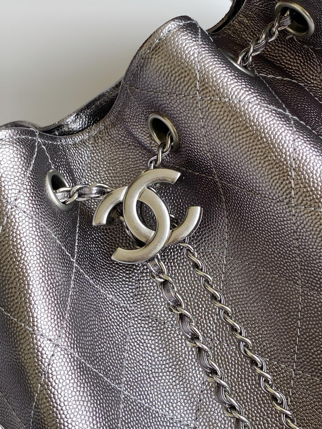 CHANEL 25S HOBO BAG 40 IN LILAC SILVER METALLIC CAVIAR