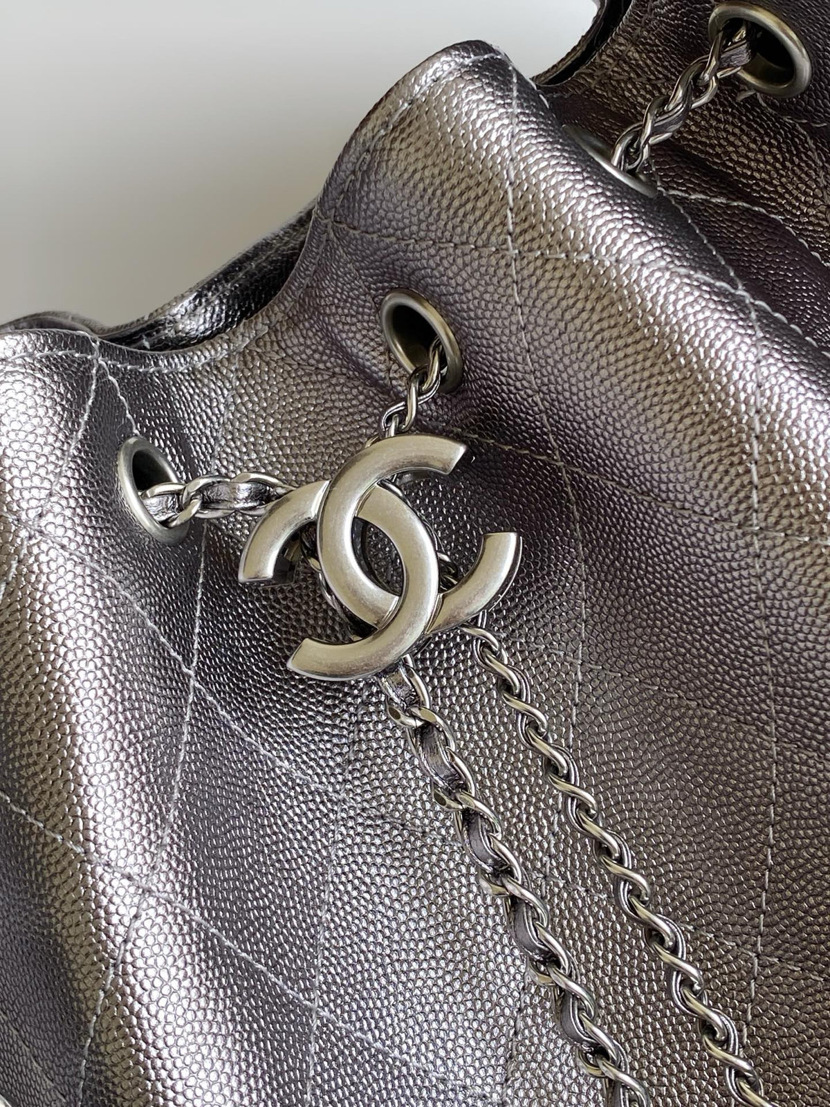 CHANEL 25S HOBO BAG 40 IN LILAC SILVER METALLIC CAVIAR