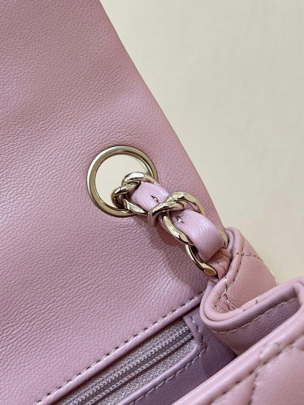 CHANEL 25S FLAP BAG 17 CM IN LIGHT PINK LAMBSKIN WITH GOLD HARDWARE