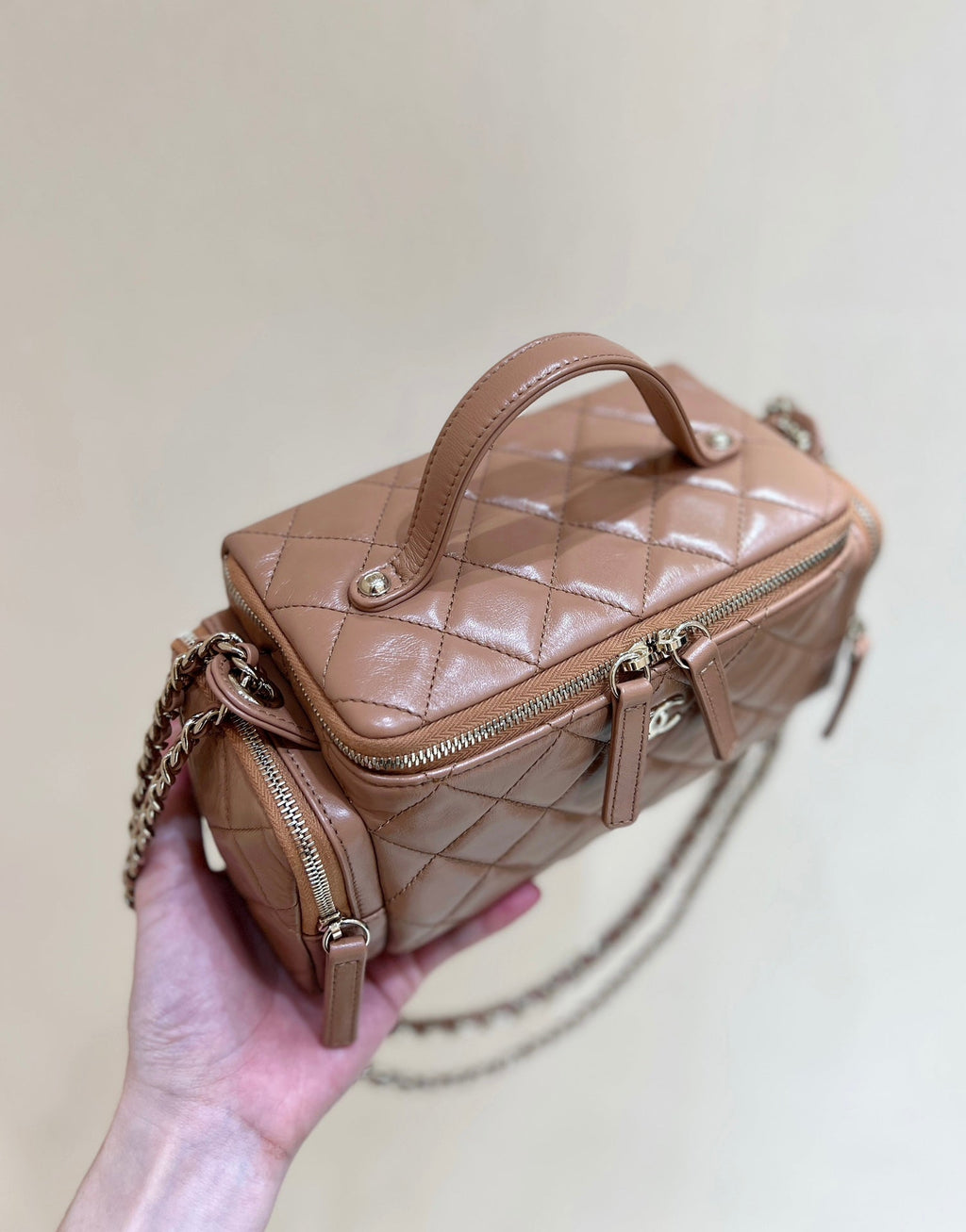 CHANEL 25S VANITY CASE 23 IN BROWN LAMBSKIN